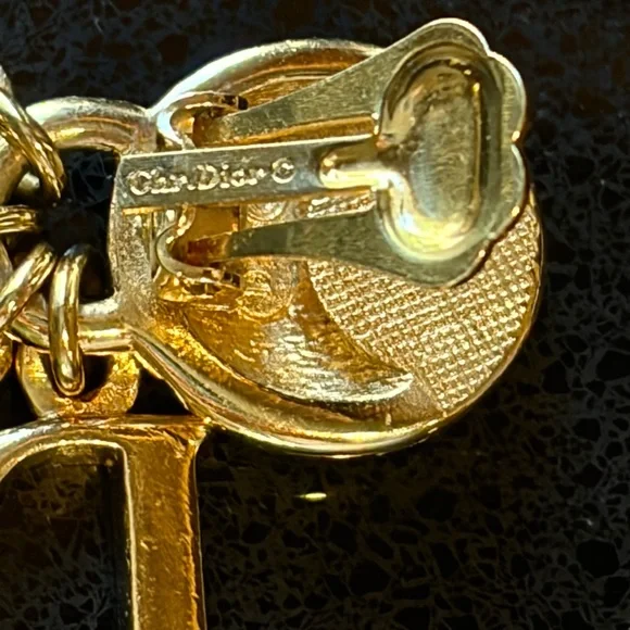 Dior VTG 90s D-I-O-R logo letter charm clip earrings, gold plated/crystals, EUC - Picture 8 of 13